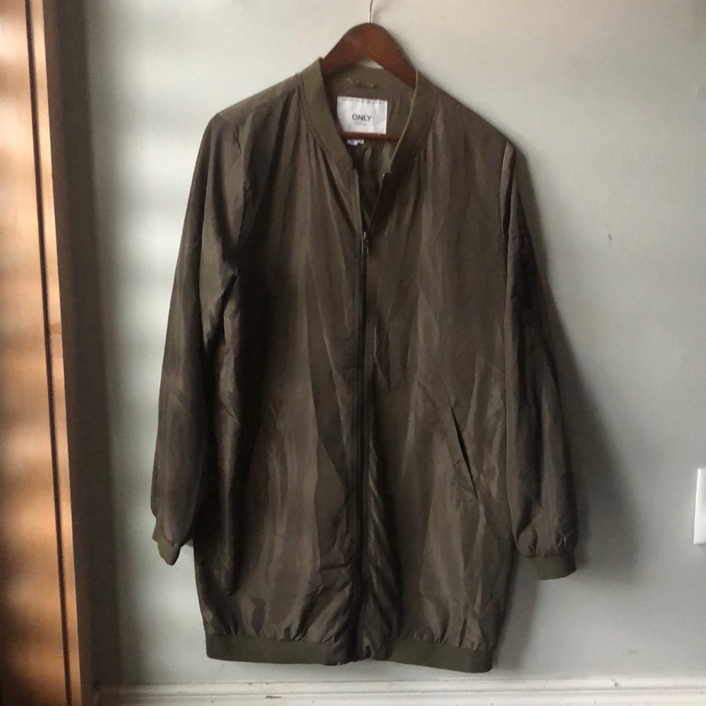 Mens stylish long bomber jacket